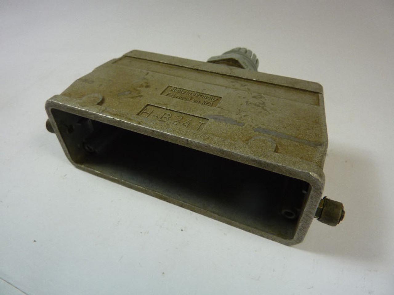 Contact H-B24T Connector Enclosure USED