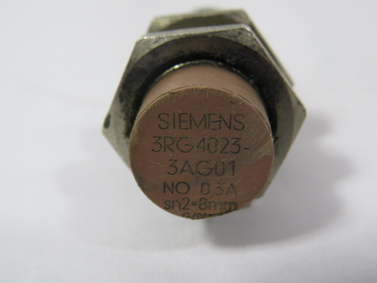 Siemens 3RG4023-3AG01 Proximity Switch 15-34VDC USED