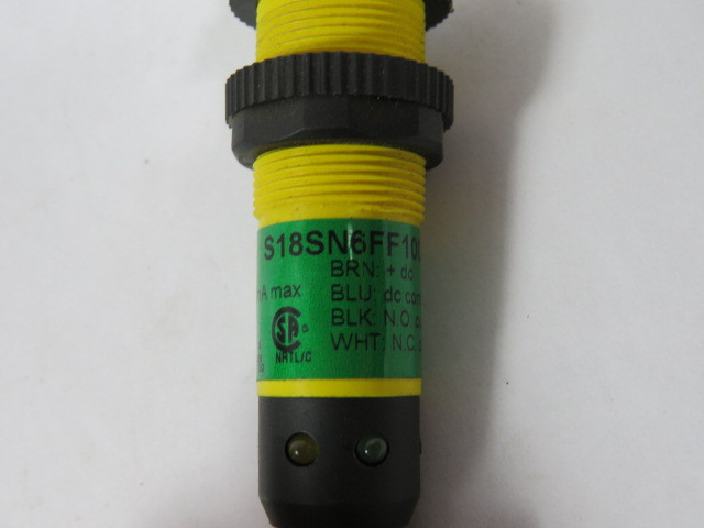 Banner S18SN6FF100Q EZ-BEAM Fixed Field Range 100mm Input 10-30V DC USED