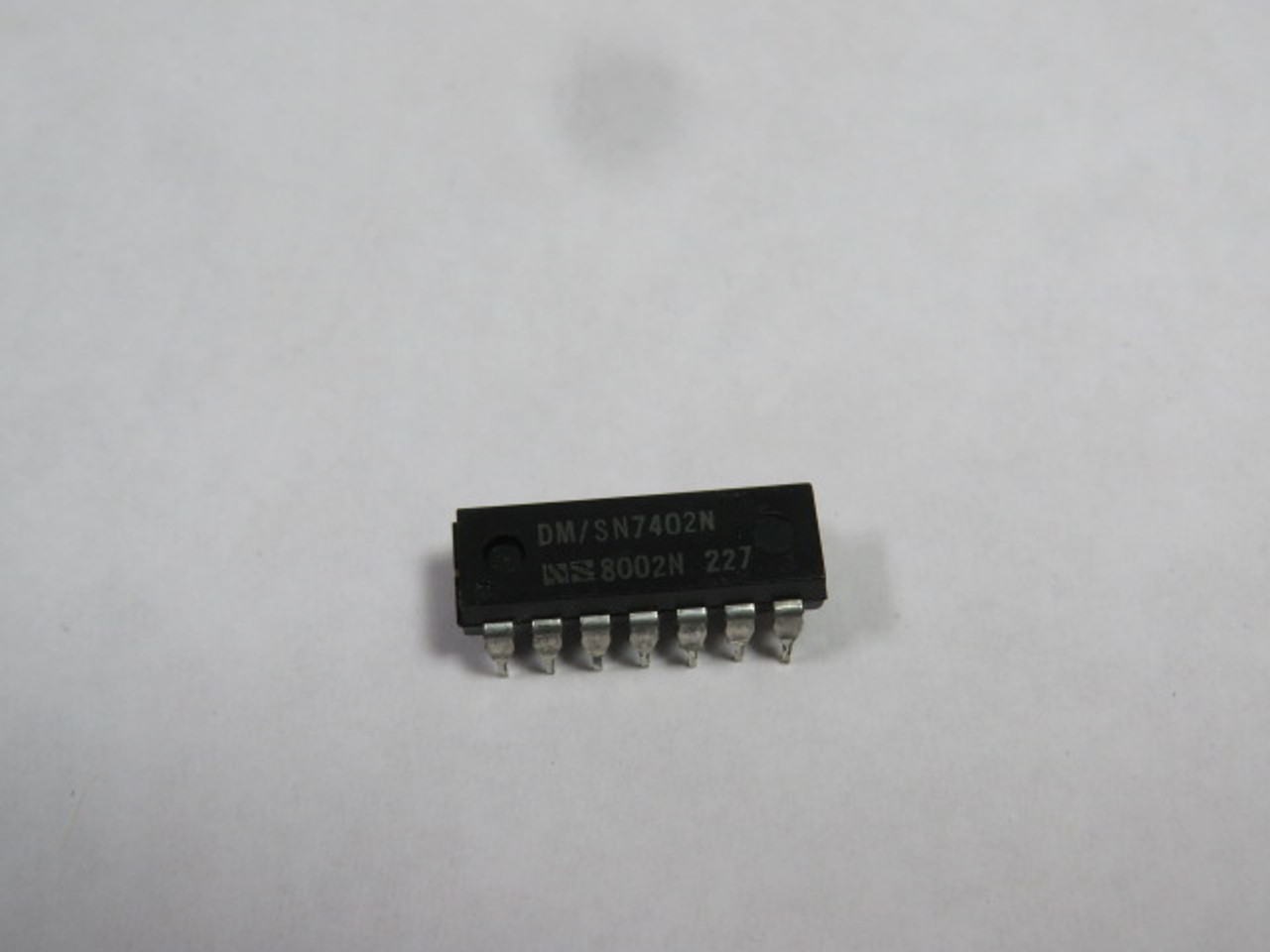 National DM/SN7402N 2-Input Quad Nor Gates IC Chip USED