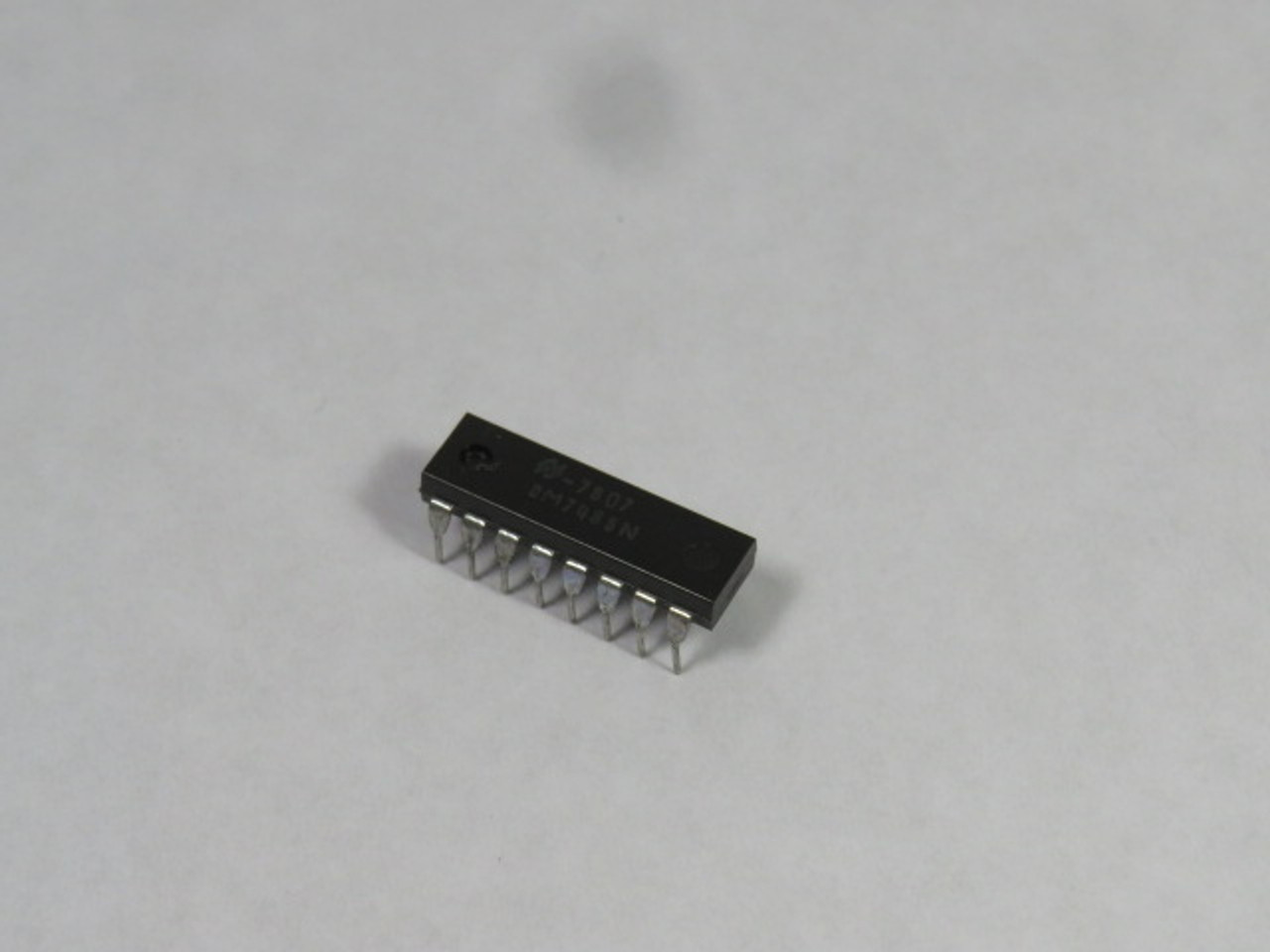 National DM7485N Semiconductor IC Chip USED