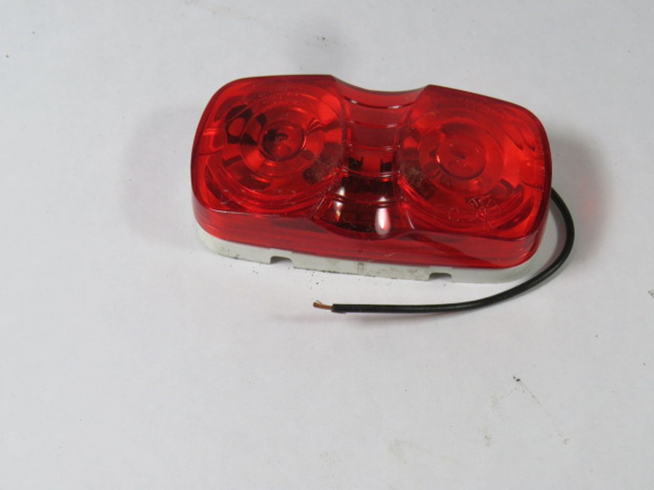 Grote 46792 Marker Light RED USED