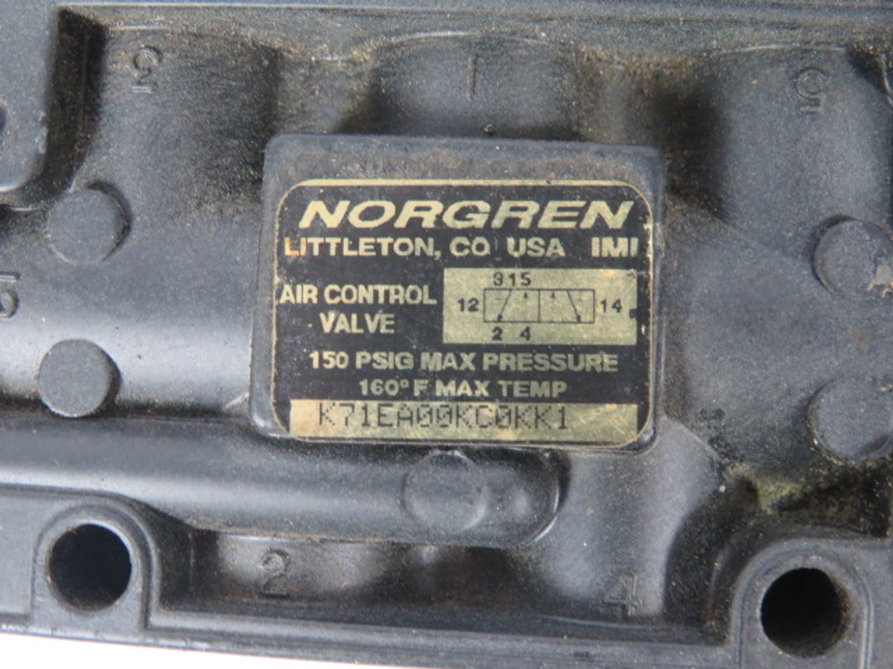Norgren K71EA00KC0KK1 Air Control Valve W/Mushroom Head Handle Color Black USED