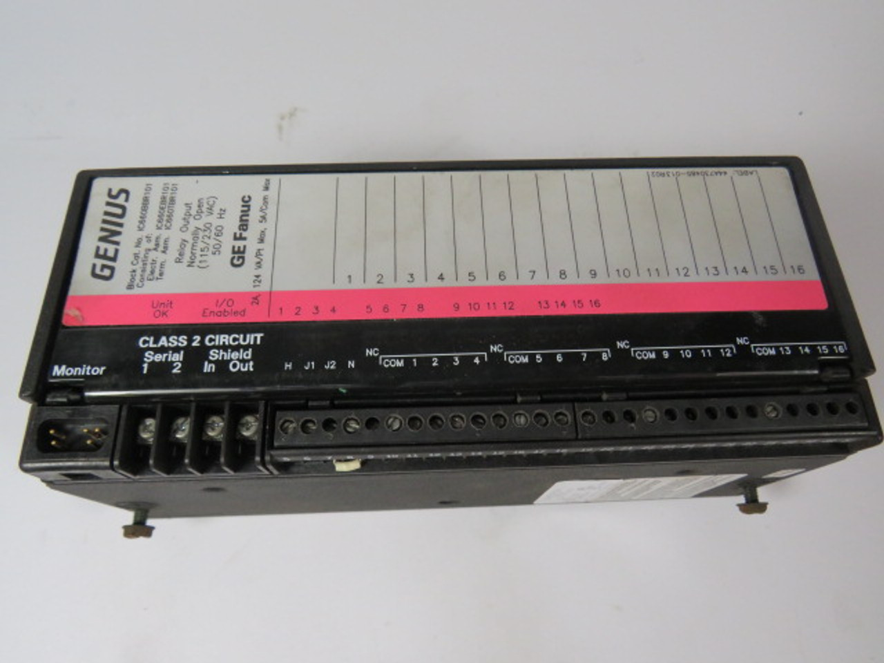 GE Fanuc IC660EBR101K Genius 16Pt I/O Block 115/230VAC 50/60Hz. 5A USED