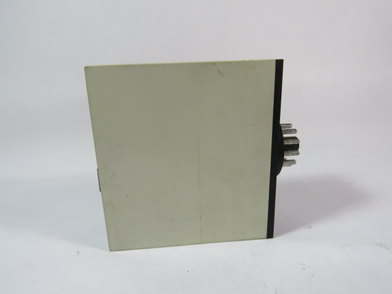 Electromatic SB-225-115 Time Delay Relay 120VAC 5A 45-65Hz 0.15-3sec USED