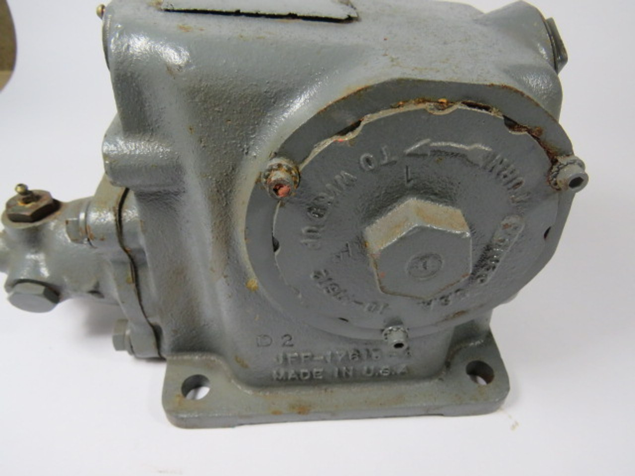 Wagner JFF-17615-A Control Cylinder Assembly for Lockhead Crane USED