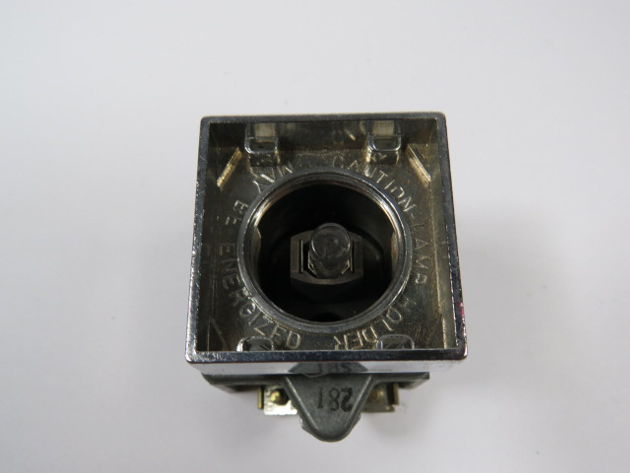 Cutler-Hammer E30BM Single Indicating Light Unit No Lens 120V USED