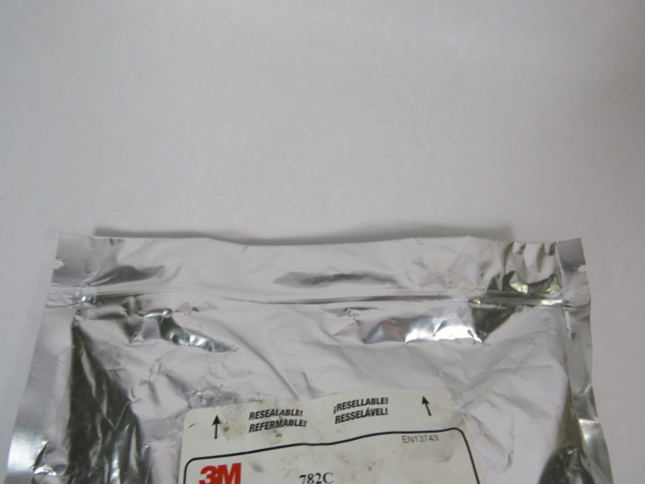 3M 89589 *Sealed* 25-Pack 4-1/2" Dia. x7/8" Thick Fibre Disc 36+ Grade ! NWB !