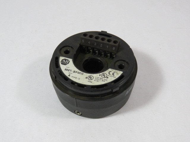 Allen-Bradley 855T-BPM10 Stack Light Mounting Base Only USED