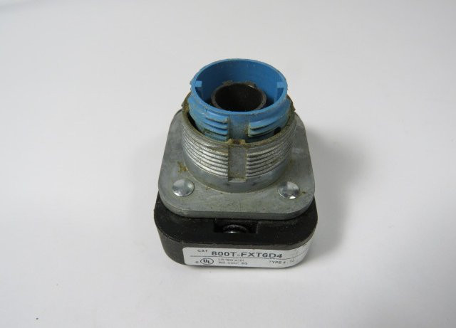 Allen-Bradley 800T-FXT6D4 Series T Twist-Release Actuator Only USED