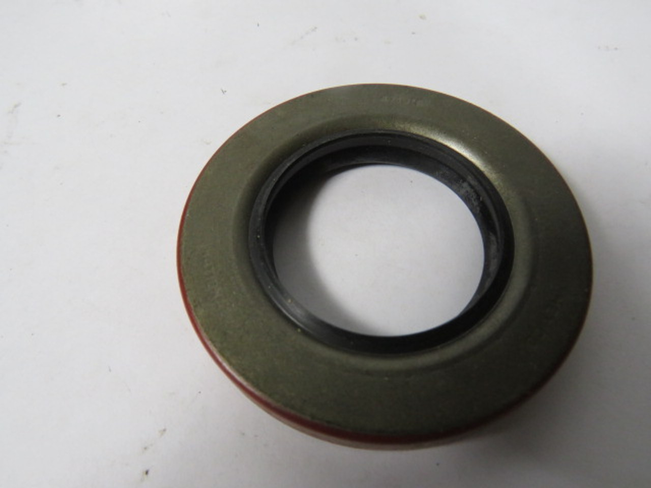 Federal Mogul 471316 Nitrile Oil Seal 2.686"OD 1.562"ID .3750"W ! NEW !