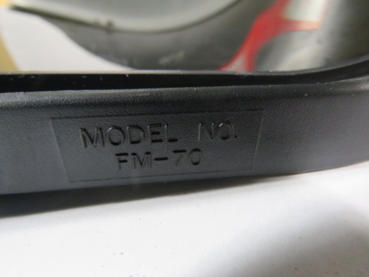 Fibre-Metal FM70-4178IRUVS Welding Face Shield w/ Bracket 8"x16.5"x0.6" USED