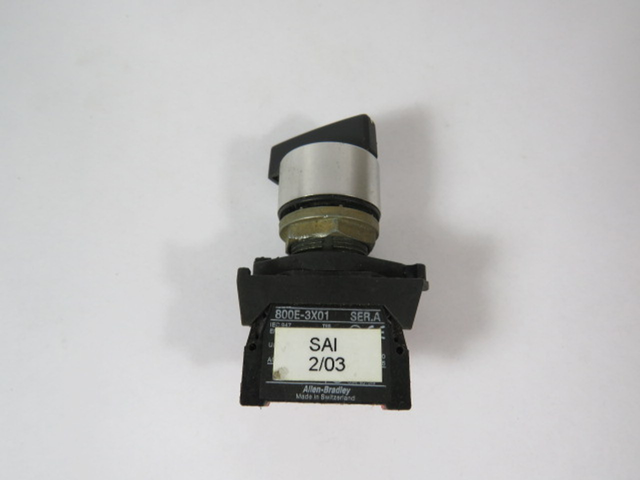 Allen-Bradley 800ES-HM22-3LX01 Selector Switch 1NC 2-Position USED