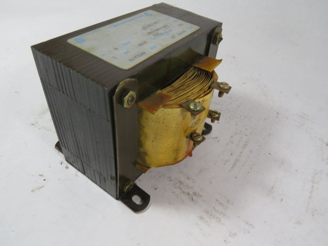 Controlled Systems XC7YY-35 Transformer 350VA Pri 600V Sec 120V 1Ph USED