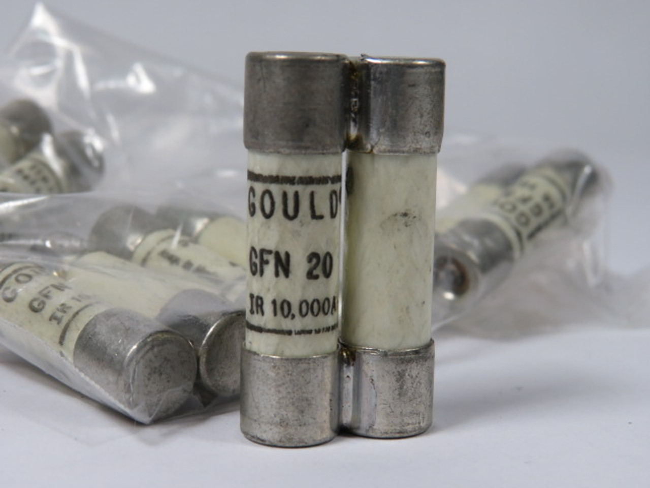 Gould GFN20 Time Delay Fuse 20A 32V Lot of 5 USED