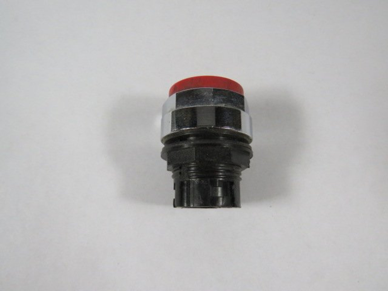 Cutler-Hammer E22E2 Red Extended Push Button Operator Only USED