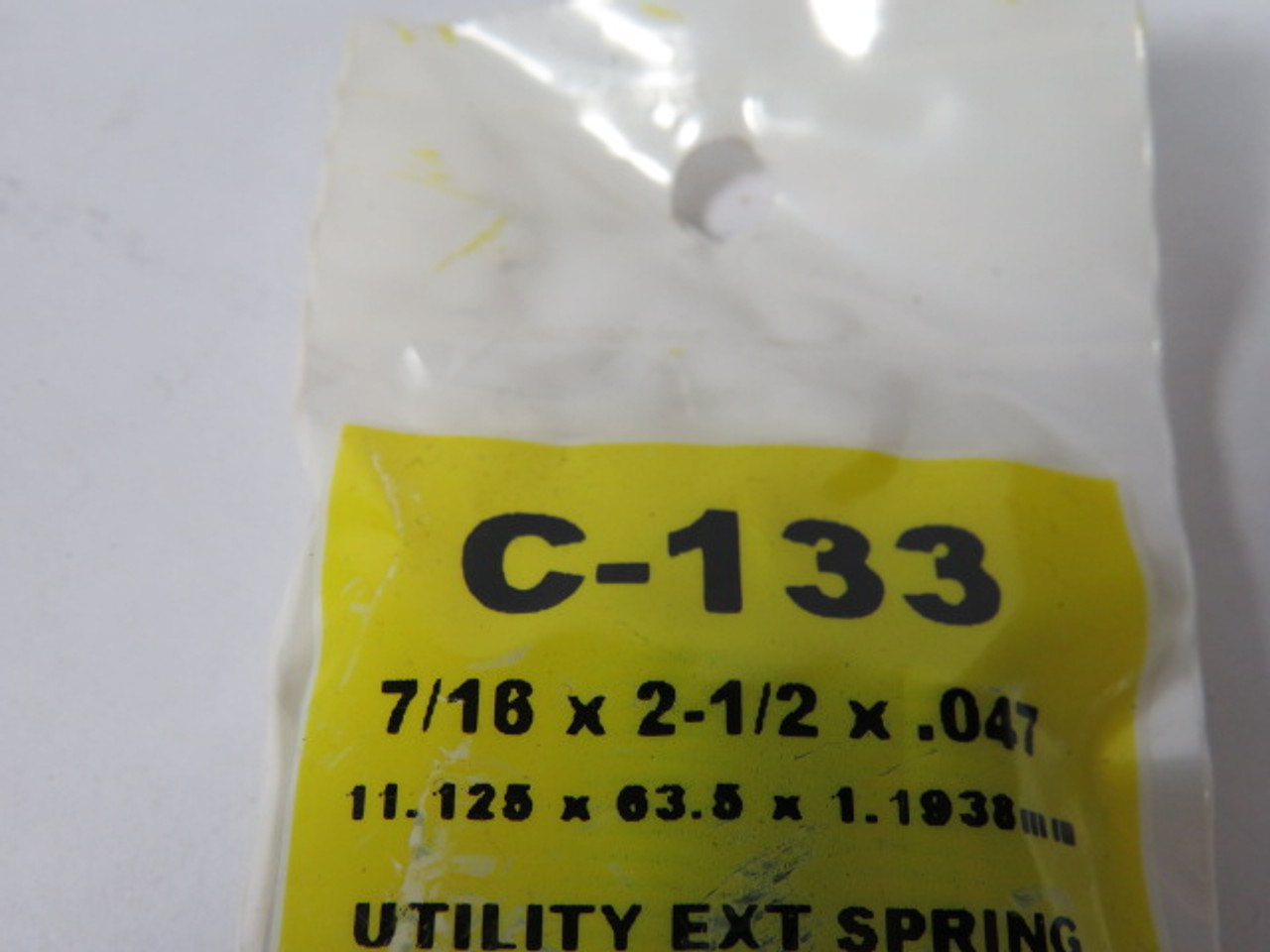 Century Spring C-133 Extension Spring 2-1/2" L 7/16" OD .047" WD 2-Pk ! NWB !