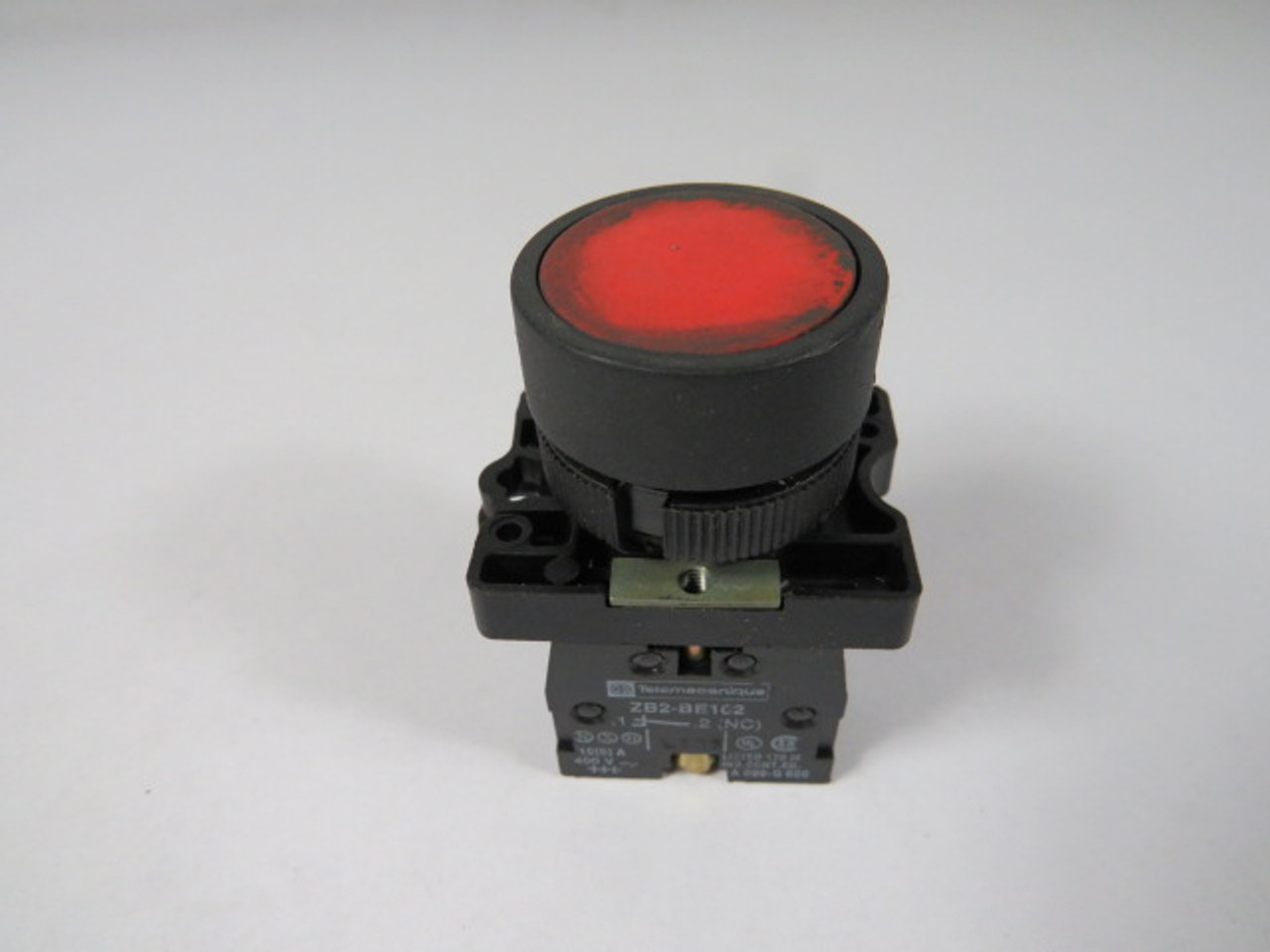 Telemecanique XB5AA42 Red Push Button 1NC USED