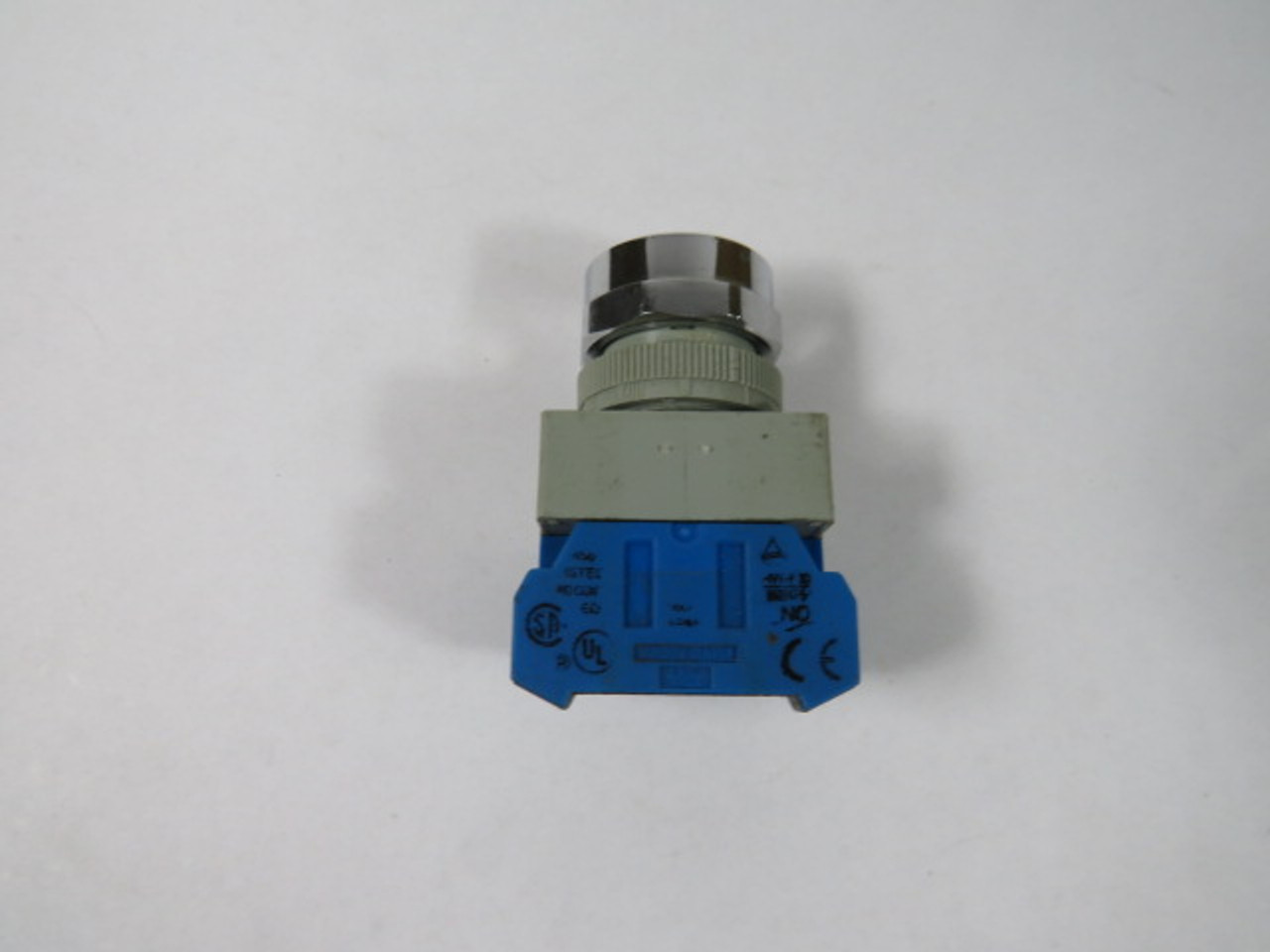 IDEC ASW210 Selector Switch 1NO 2-Position No Operator USED