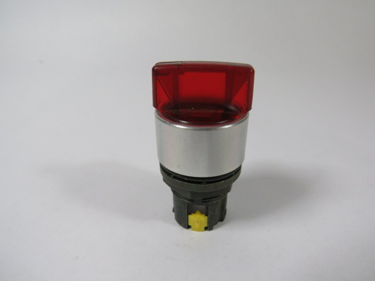 Allen-Bradley 800EM-LSM34 Red Illuminated Selector Switch 3-Position USED
