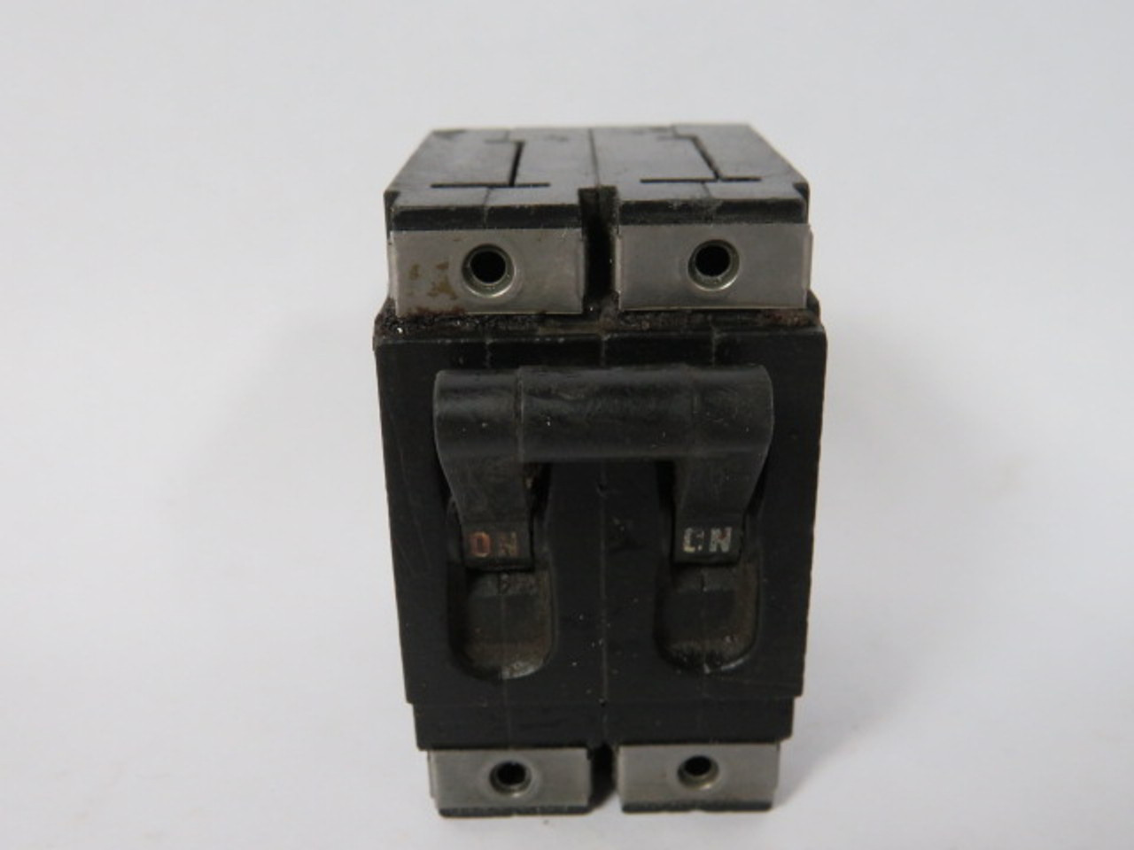 Heinemann AM2-A3-A-025 Circuit Breaker 25A 250VAC 50/60Hz 2P USED