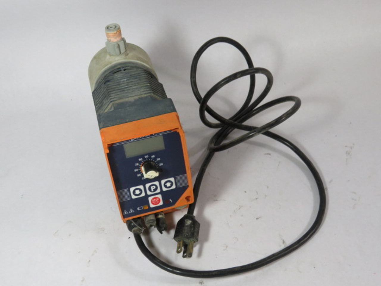 ProMinent G/4B0215PP1060D2000 Metering Pump 115V 60Hz 16W 1.5A 1.5 Bar USED