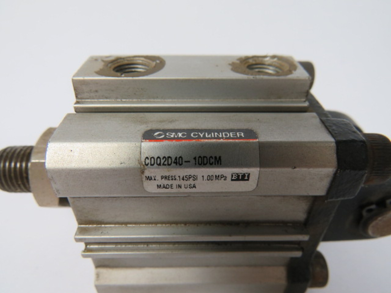 SMC CDQ2D40-10DCM Compact Cylinder 40mm Bore 10mm Stroke USED