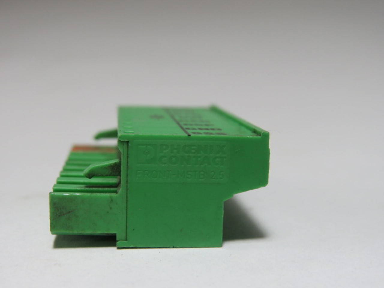 Phoenix Contact FRONT-MSTB2.5/9-ST PC Board Connector 9-Pos GREEN USED