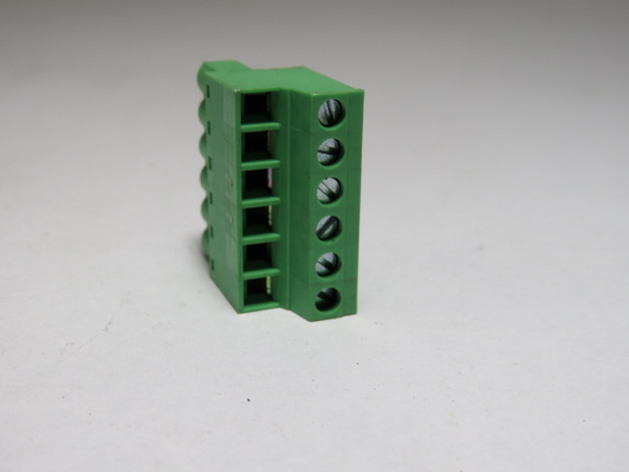 Phoenix Contact FRONT-MSTB2.5/6-ST PCB Connector 6-Pos GREEN USED