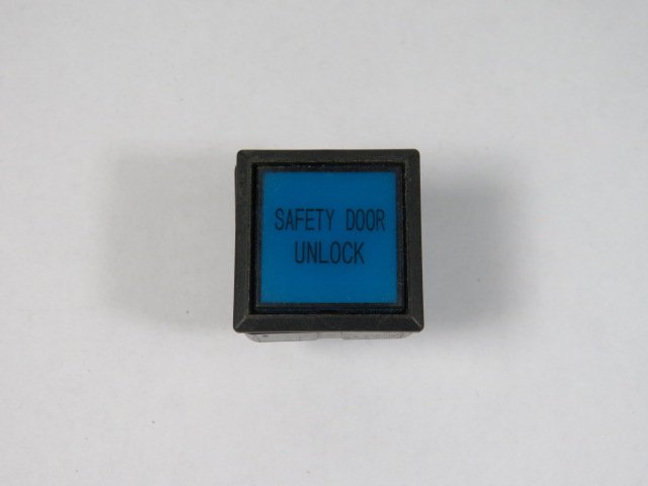 IDEC LW7L-M1-S Blue Square Push Button Operator "SAFETY DOOR UNLOCK" USED
