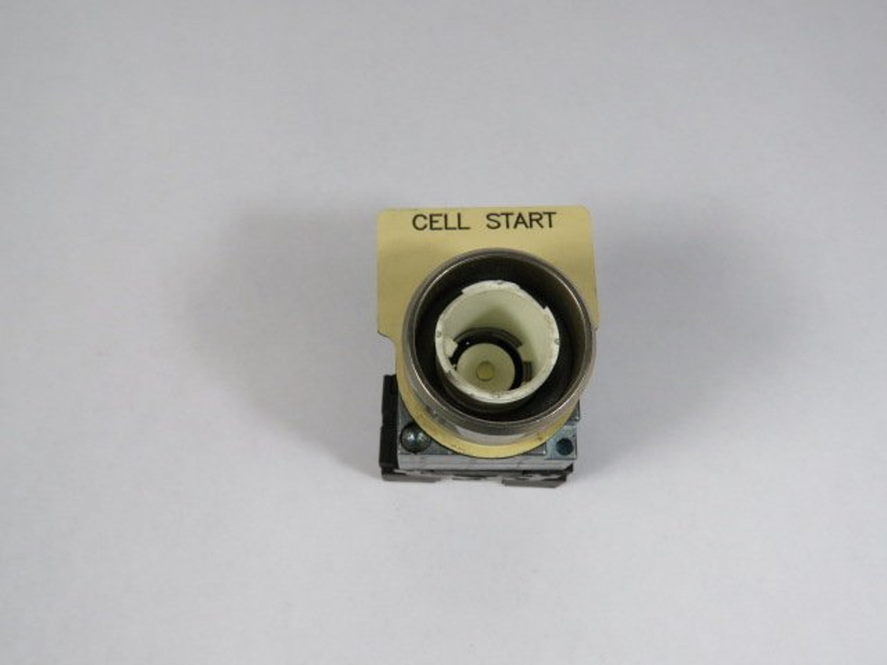 Siemens 3SB3602-0AA61 Push Button No Button USED