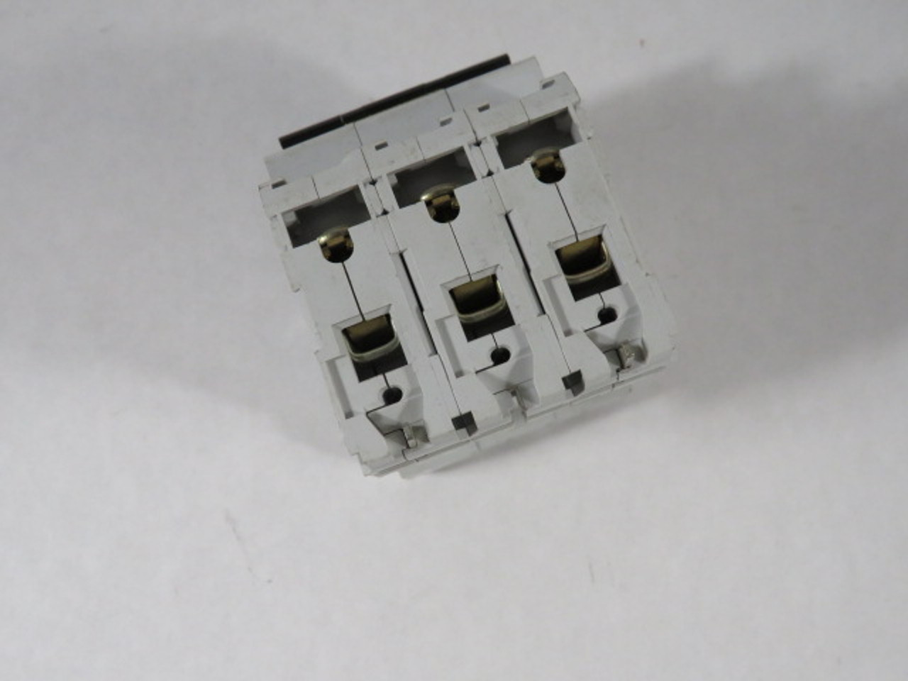 Moeller FAZN-B6-3 Circuit Breaker 6A 400VAC 3-Pole USED