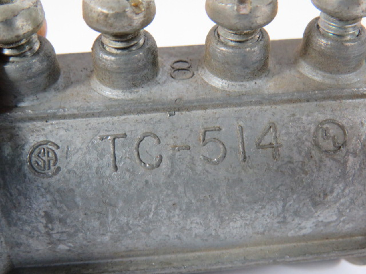 Neer TC-514 Zinc EMT Set Screw Coupling 1-1/4" Trade 1.98" OD 2.5" L USED