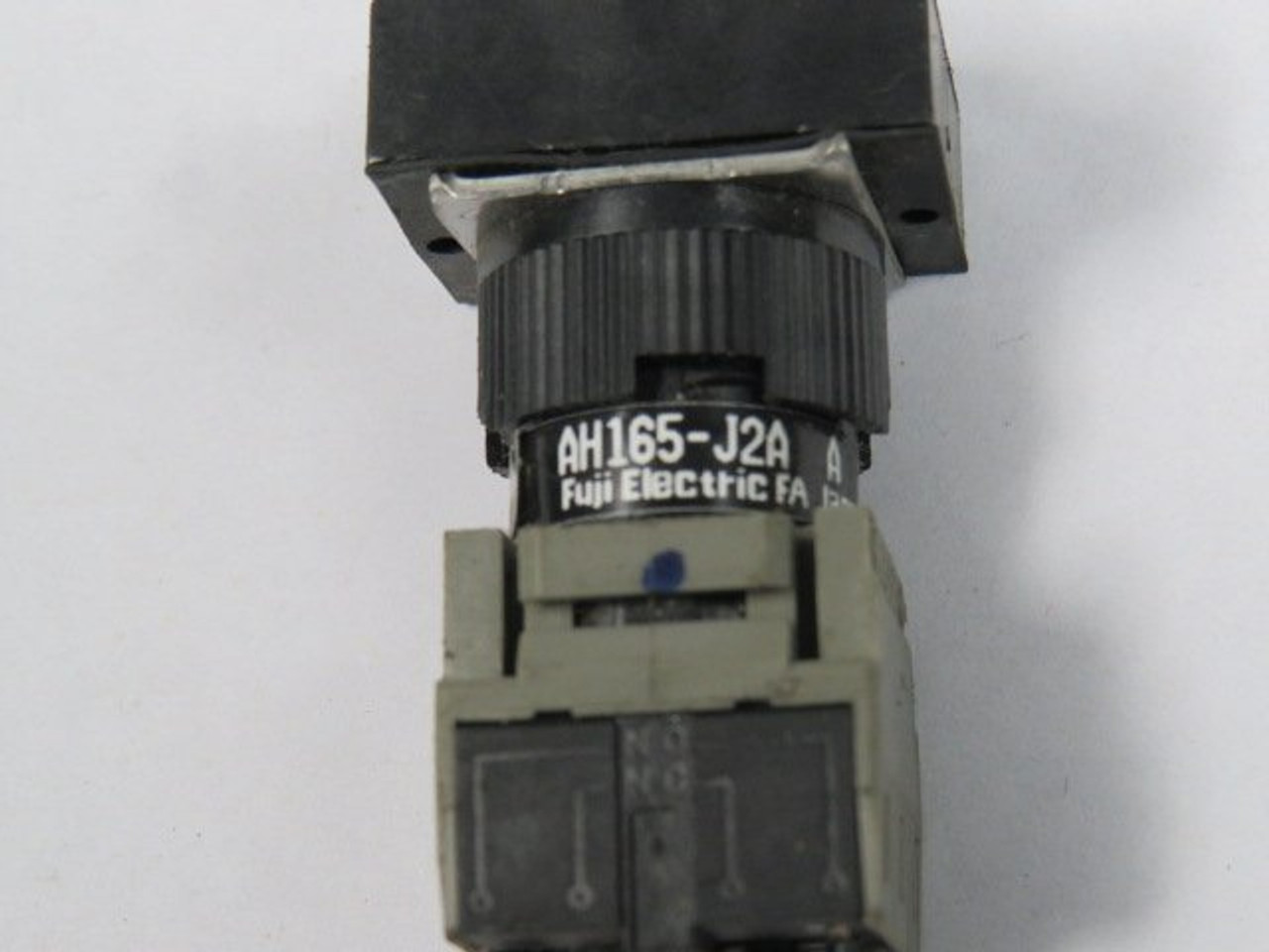 Fuji Electric AH165-J2A-A Selector Switch 250V 5A 2-Position No Key USED