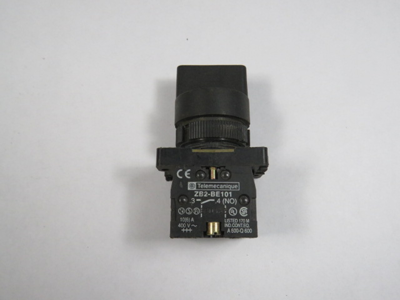 Telemecanique ZA2-BD5 Selector Switch 2NO 3-Position USED