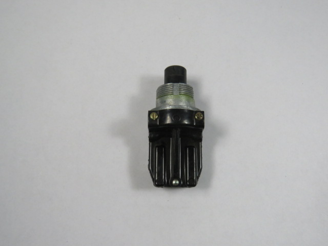 General Electric CR104A8102 Black Push Button 1NO/1NC USED