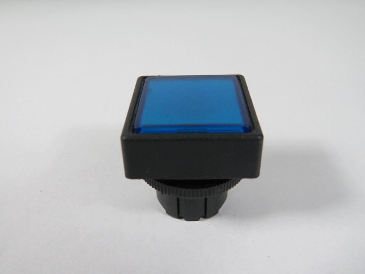 Fuji Electric AR22F0M-S Blue Square Push Button Operator Only USED