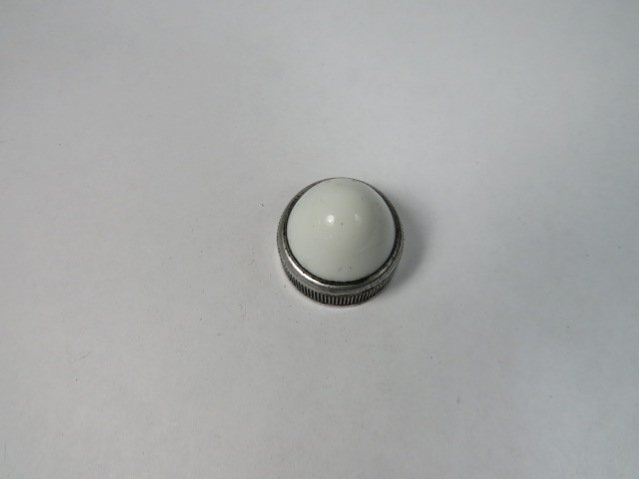 Square D 9001-W2 White Glass Pilot Light Lens 28mm USED