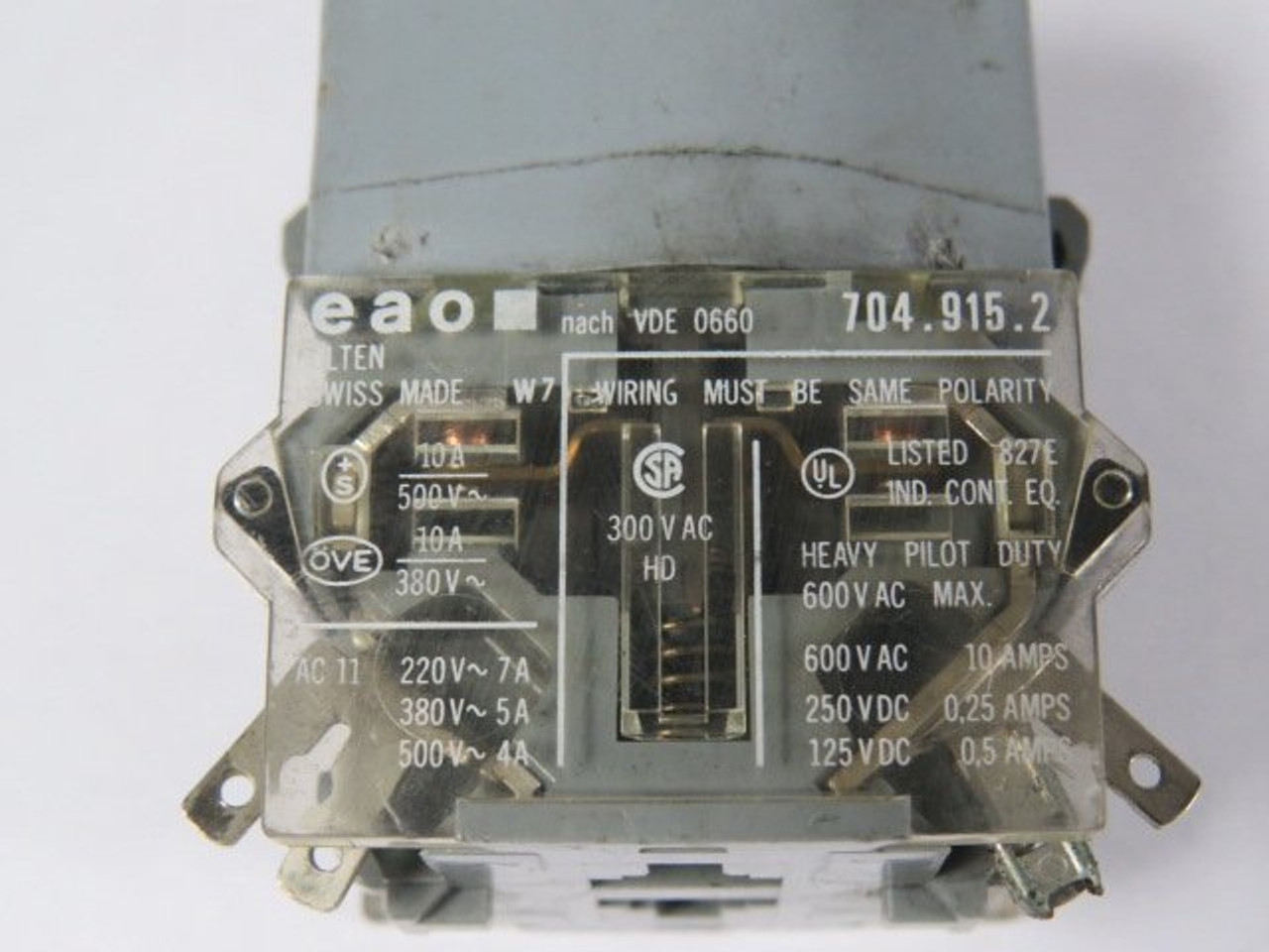 EAO 704.915.2 Contact Block w/ Mounting Base 10A 500V USED
