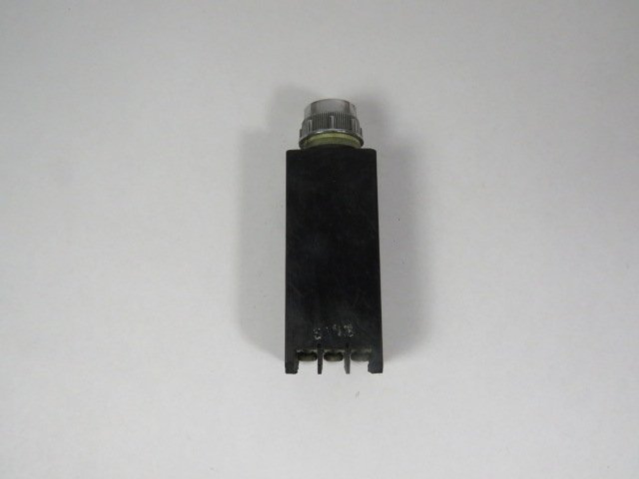 Rees 44700 Remote Press to Test Pilot Light 110/120V 50/60HZ No Lens USED
