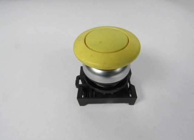 Eaton M22-DP-Y Yellow Mushroom Head Push Button Operator USED