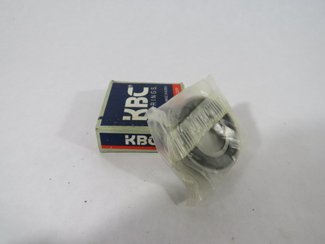 KBC 6003DD Sealed Ball Bearing 35mmOD 14mm ID 15mm W ! NEW !