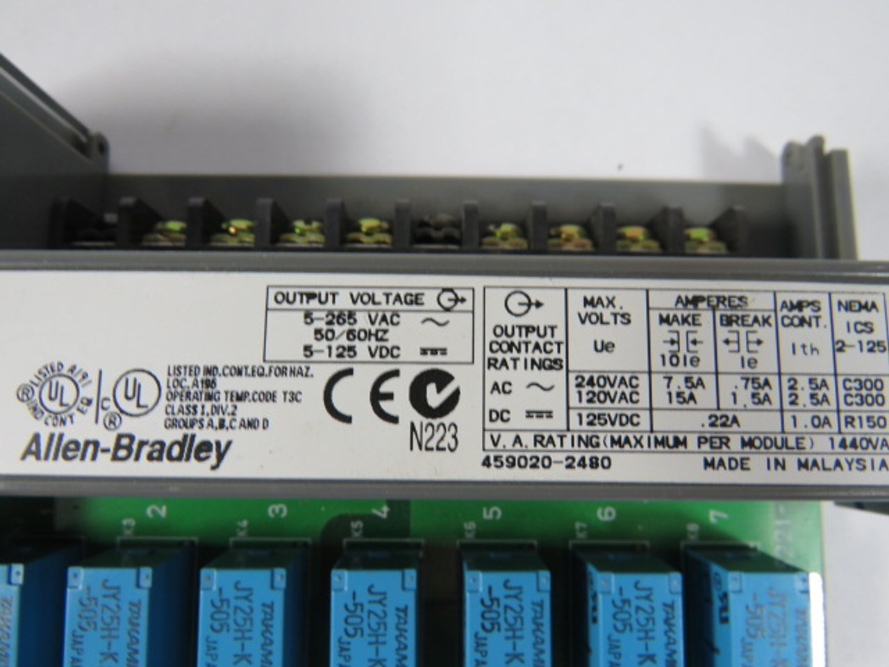 Allen-Bradley 1746-OW8 Series A SLC 500 Output Module *NO DOOR* USED