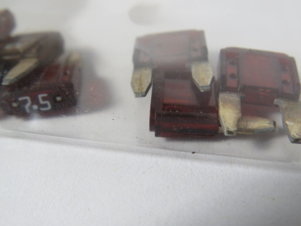 Littelfuse 029707.5 MINI 32V Brown Blade Fuse 7.5A 2 Blade Lot of 8 USED