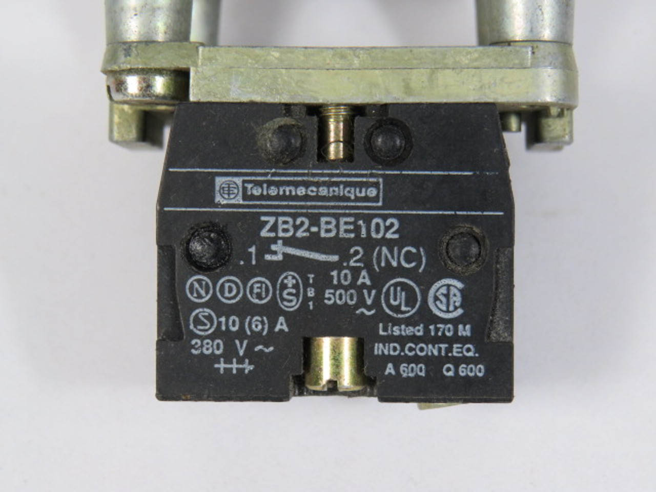 Telemecanique ZB2-BZ102 Contact Block With Mounting Base 1 NC USED