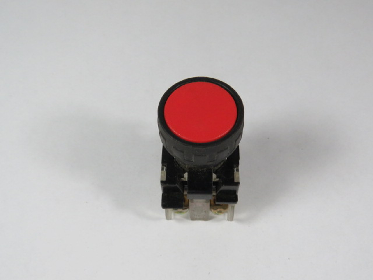 Breter P22804R Red Push Button 1NC USED