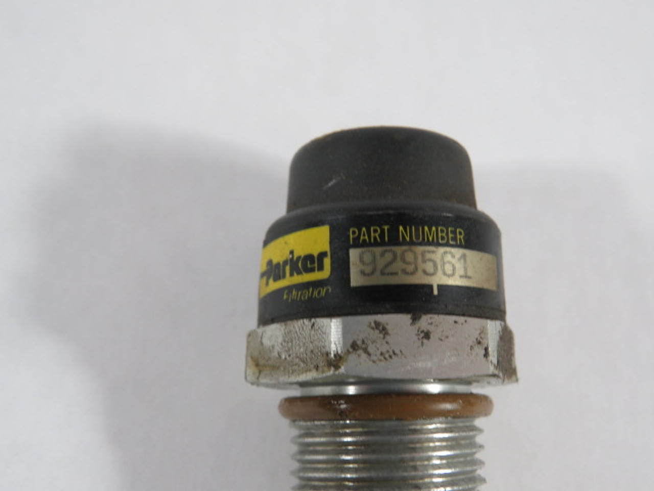 Parker 929561 15P/30P Filter Indicator USED