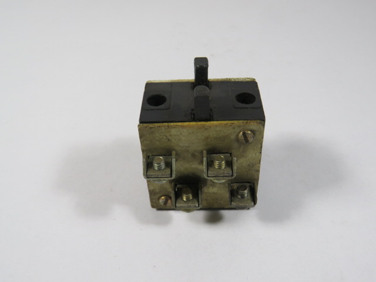 Westinghouse OTIC Contact Block 600VAC 2NO/2NC USED