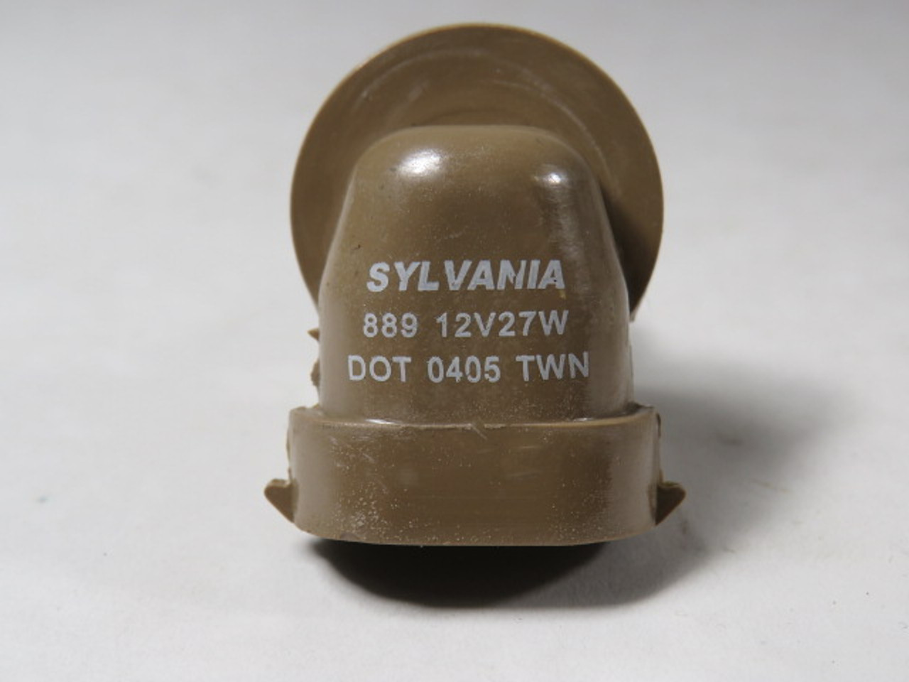 Sylvania 889 Basic Clear Halogen Fog Bulb 12.8V 2.1A 26.9W Lot of 2 ! NOP !