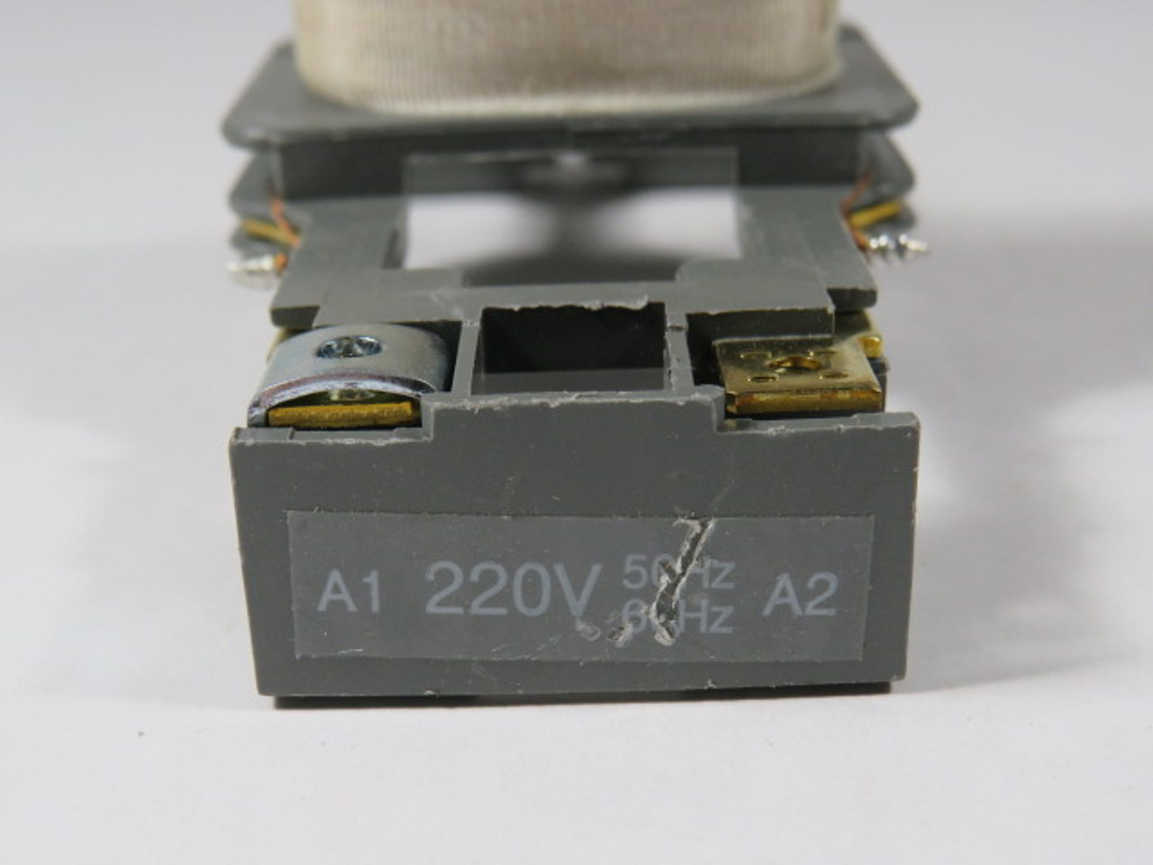 Cerus Mira MC35-63 AC Contactor Coil 220V 50/60Hz USED